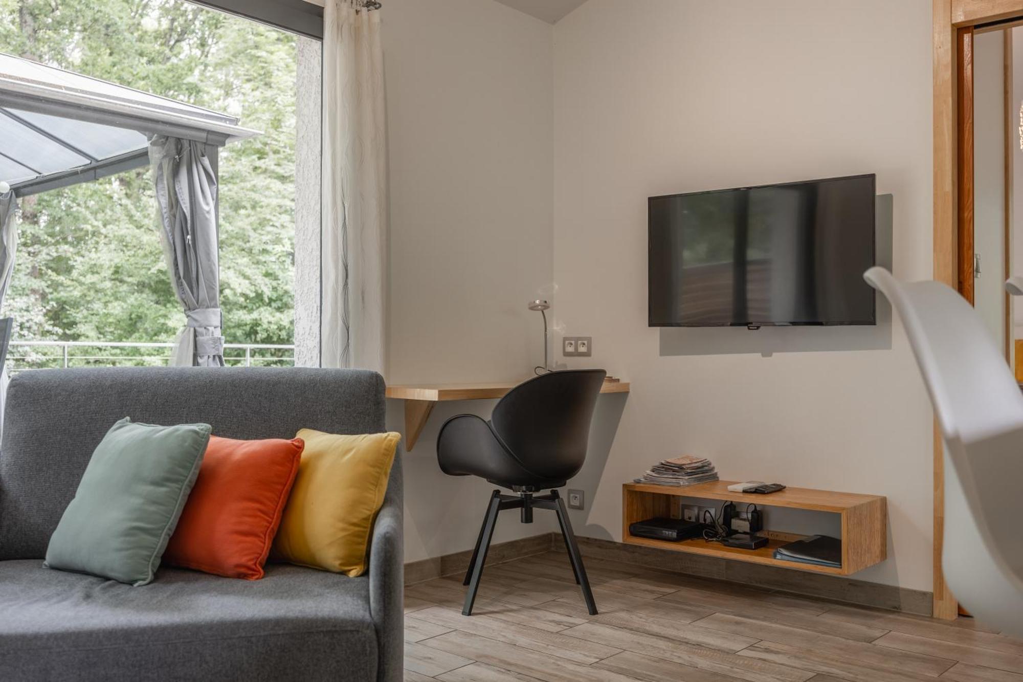 Pause Nature. Maison Ananda A 14 Kms De Toulouse Avec Parking Privatif Lapeyrouse-Fossat Exterior foto